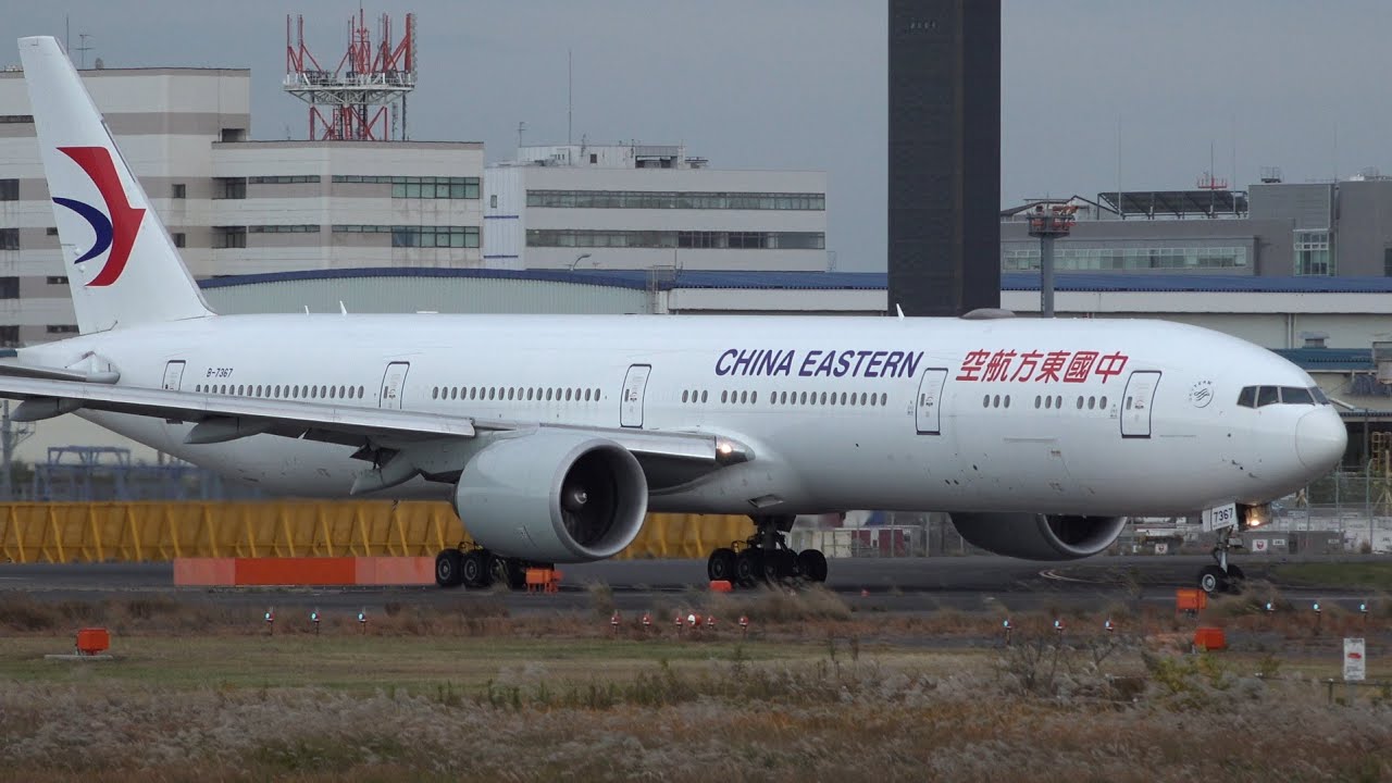 400Aviation 中国東方航空 777-300ER CIIElively 400Aviation 中国東方
