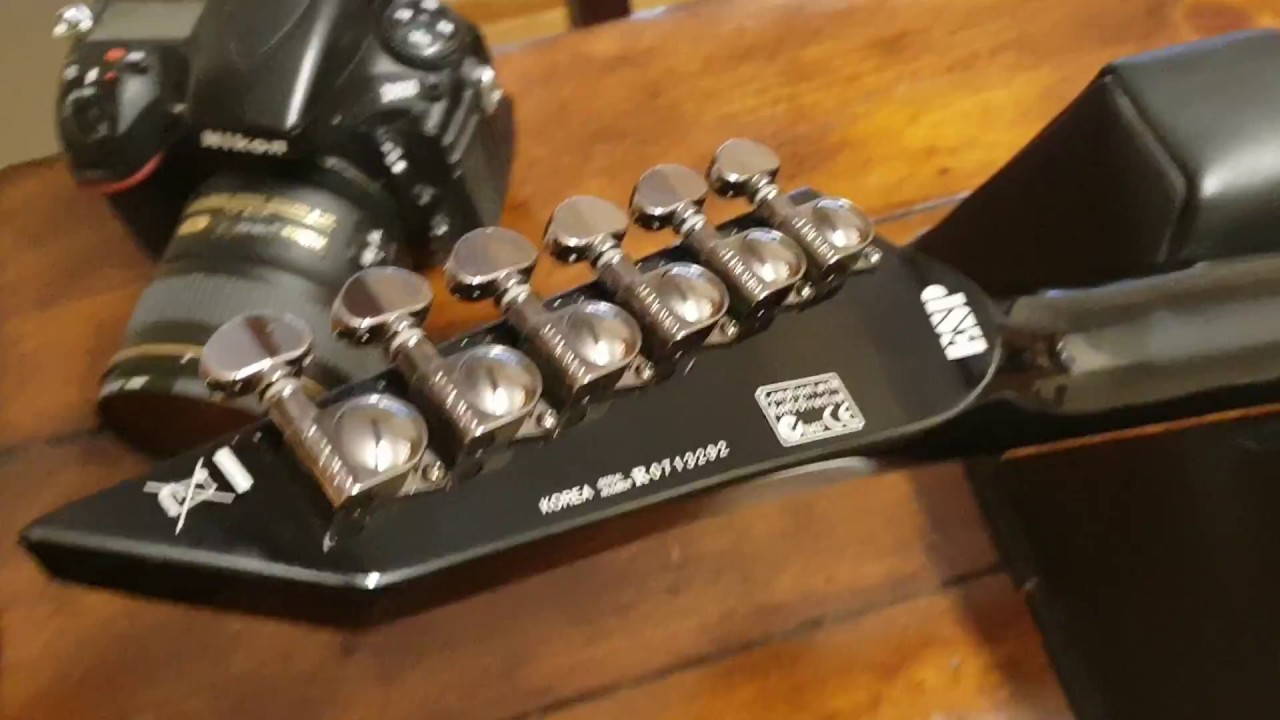 ESP LTD EX 400 BLACK EXPLORER EMG NECK-THRU KOREAN GUITAR UP CLOSE