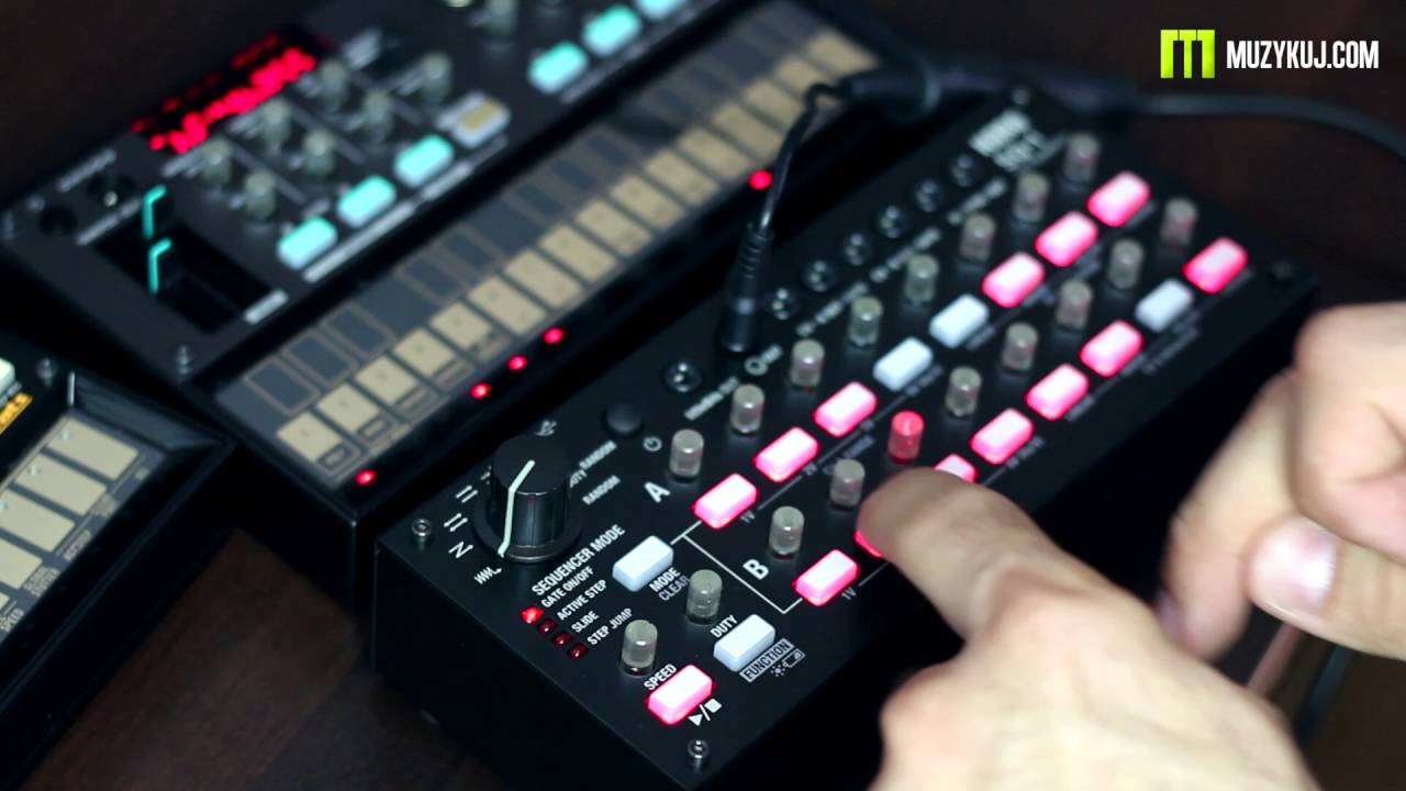 KORG SQ 1 Volca FM - YouTube