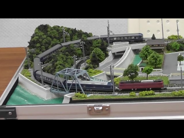 東京マルイ PROZ コンテナ車両 と プリモロコ EF64 まとめ Zゲージ