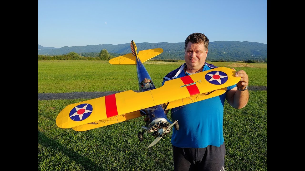 スーパーステアマン SUPER STEARMAN 40ラジコン飛行機