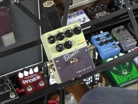 Tech 21 Blonde - through amplifier. - YouTube