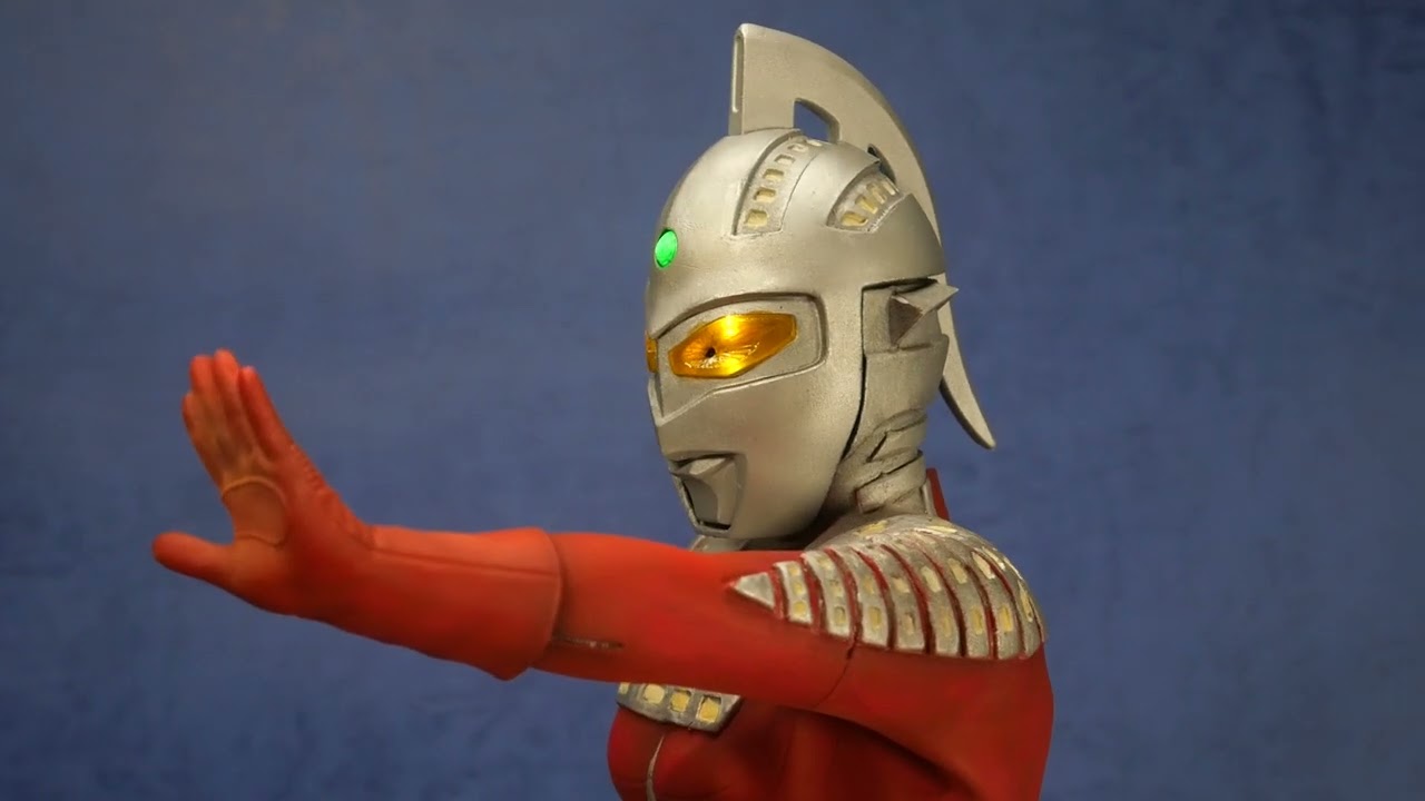 夢工房ハイライト ウルトラセブン フル電飾完成品 ＃ガレージキット