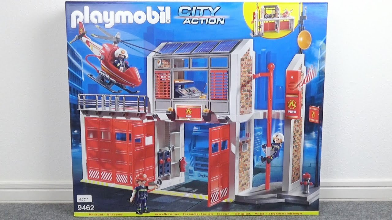 playmobil（プレイモービル）のガレージやヘリパッドがある大きな