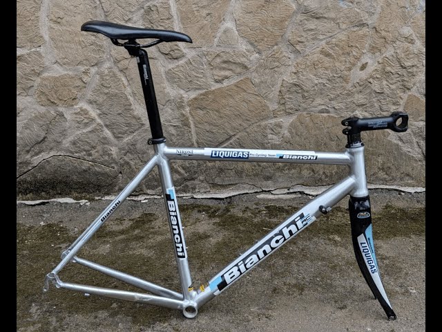 BIANCHI VIA NIRONE 7 LIQUIGAS (700c) M 54 | alu-carbon frameset