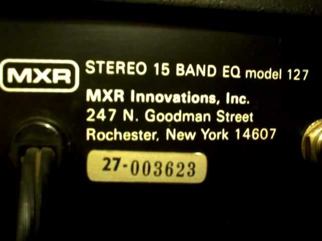 MXR Dual Fifteen Band EQ - YouTube