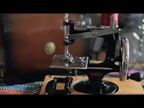 SINGER NO.20 ボクはアンティークトイミシンで布を縫う事にした