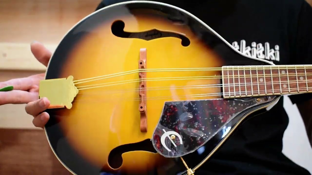 NEW/Epiphone MM-30S A Style Mandolin@guitarshoptantan - YouTube