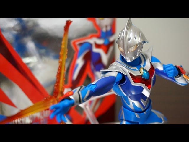 ULTRA-ACT ウルトラマンネクサス ジュネッスブルー レビュー