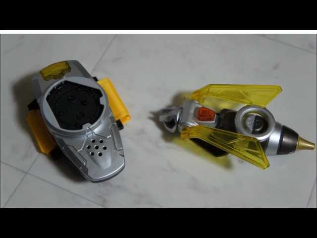 仮面ライダーカブト 変身ブレス ザビーゼクター ZabeeZecter - YouTube