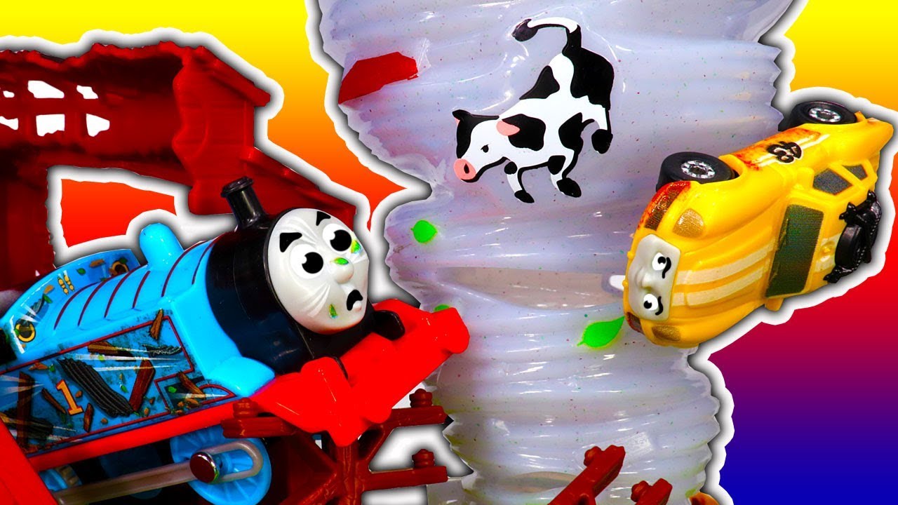 Thomas TrackMaster Twisting Tornado Mega Storm Wrecks Ace Racer