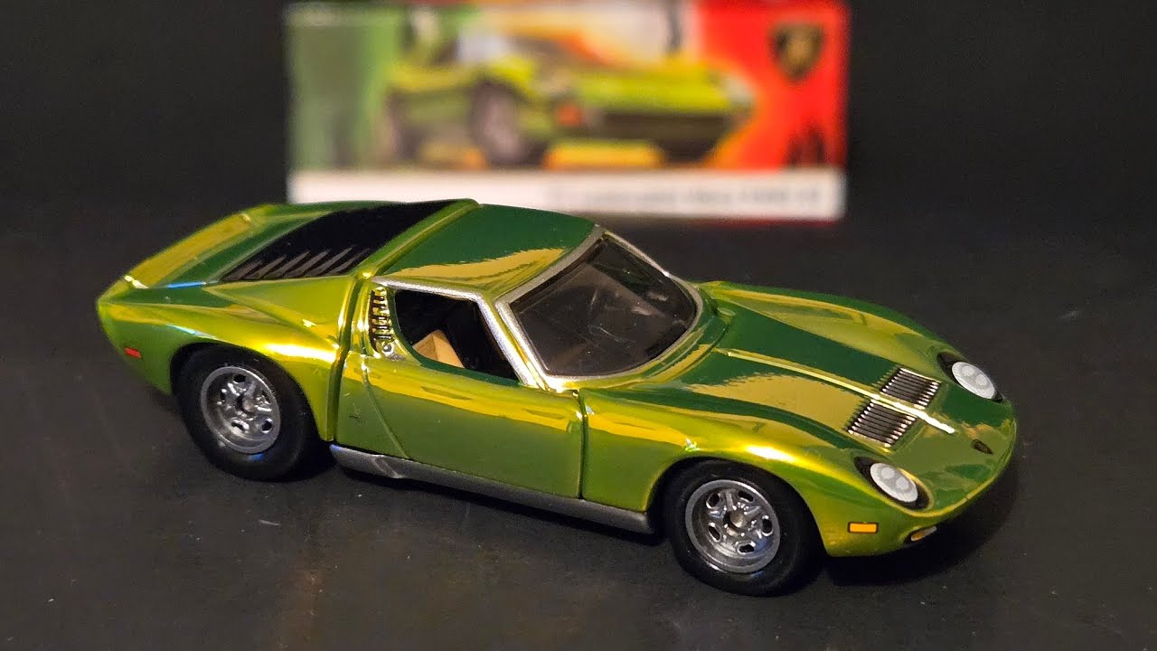 Opening Hot Wheels RLC 1971 Lamborghini Miura P400 SV - YouTube