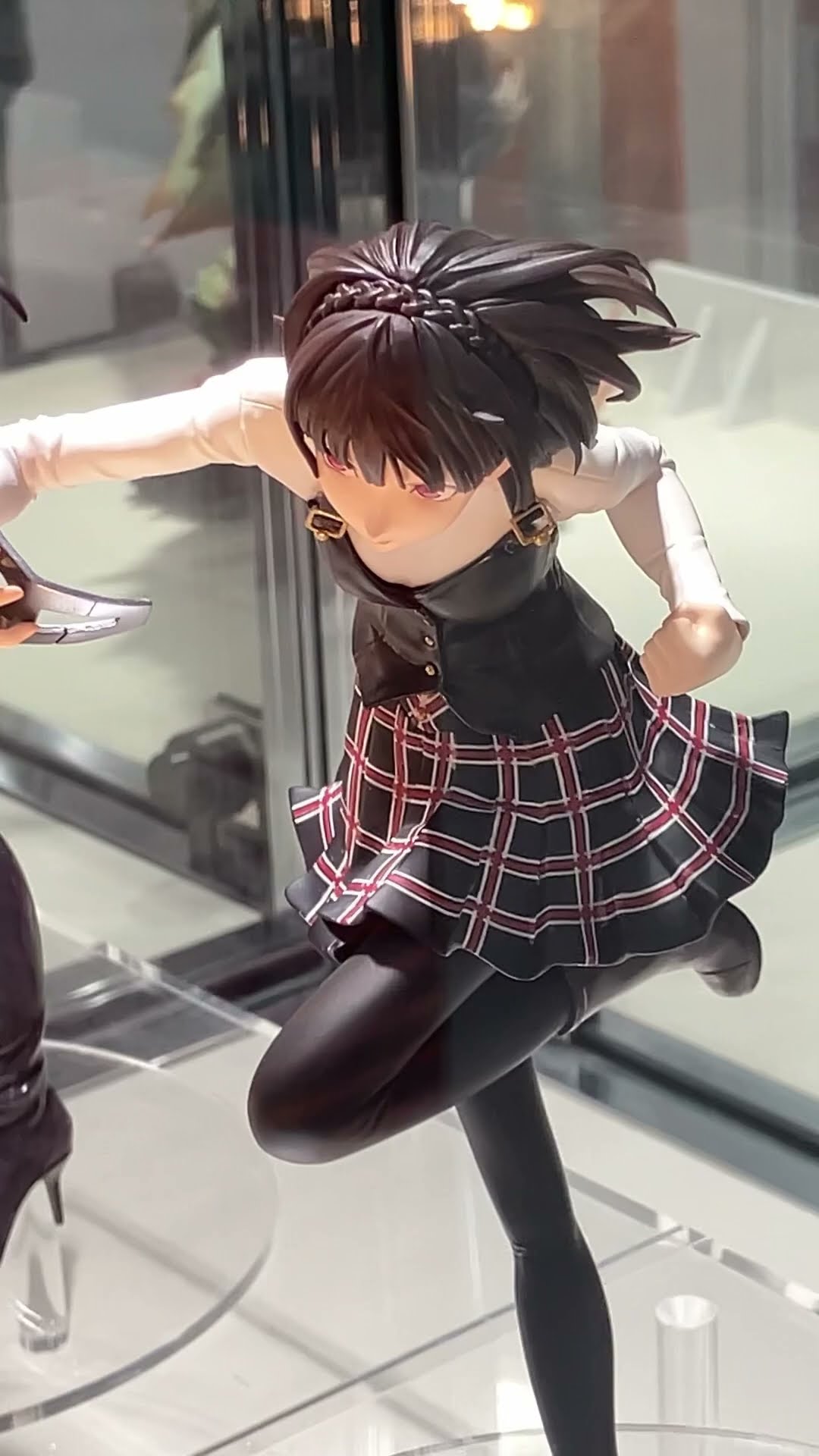 ペルソナ5 ザ・ロイヤル 新島真 制服Ver. AMAKUNI 未開封】AMAKUNI