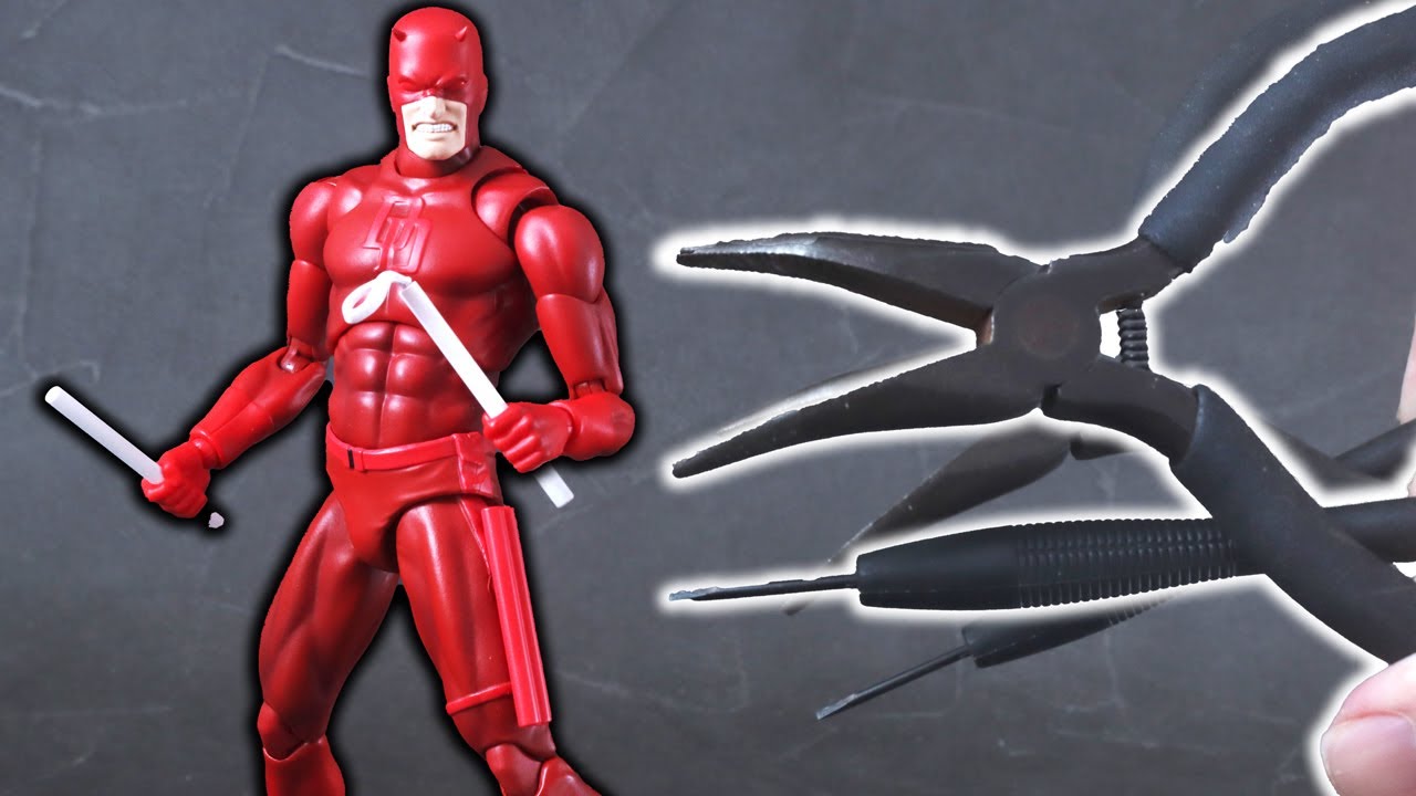 MAFEX Dredevil Comic Ver. Review ! - YouTube