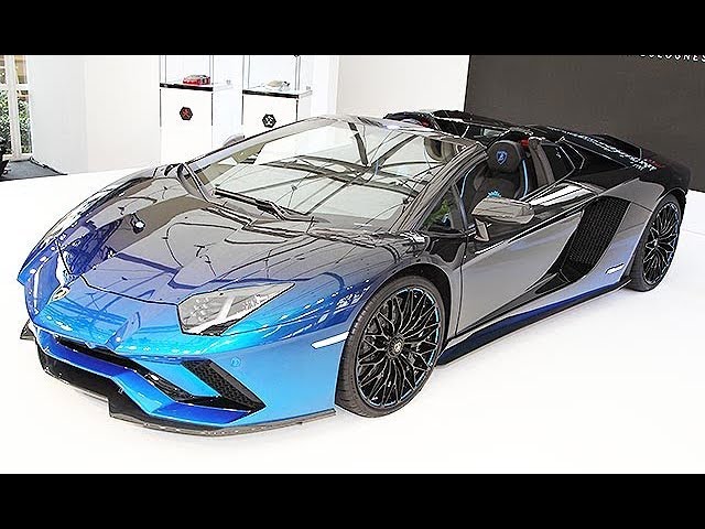 ランボルギーニアヴェンタドールLP720-4 50th アニバーサリオブルー