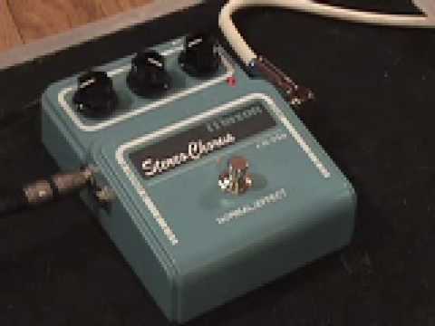 Maxon CS-550 Stereo Chorus guitar effects pedal demo - YouTube
