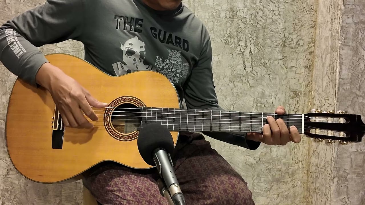 YAMAHA CG-150SA (Top Solid Spruce) - YouTube