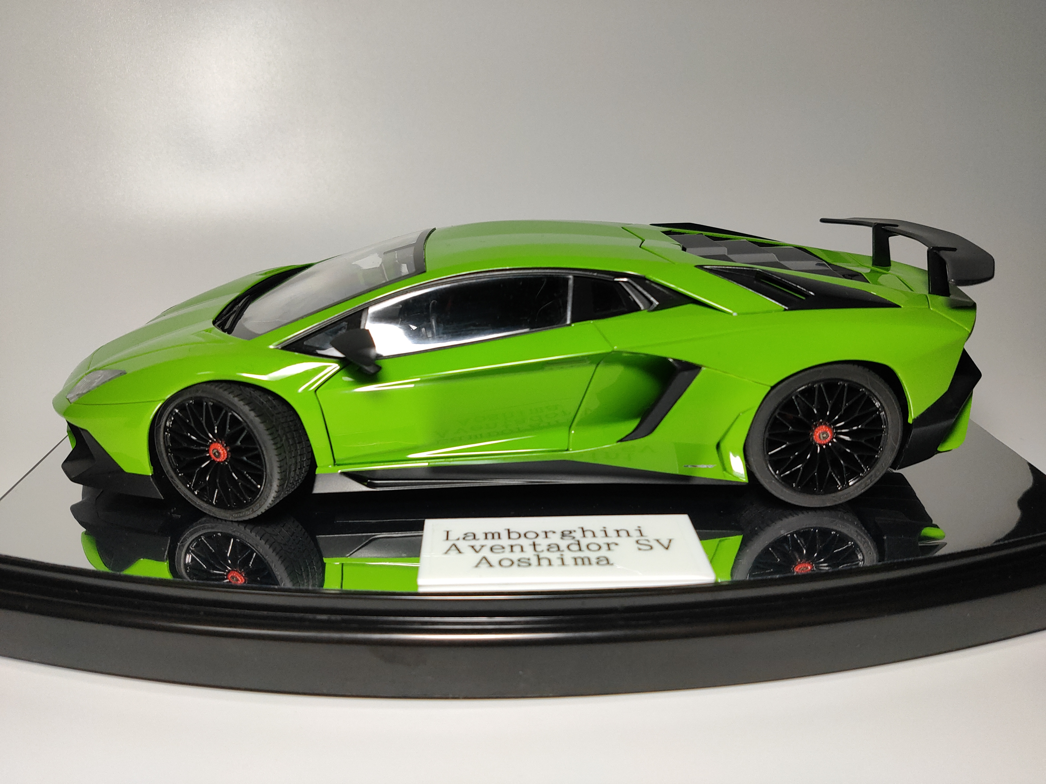 アオシマ ランボルギーニ アヴェンタドール SV 製作ブログ 完成品