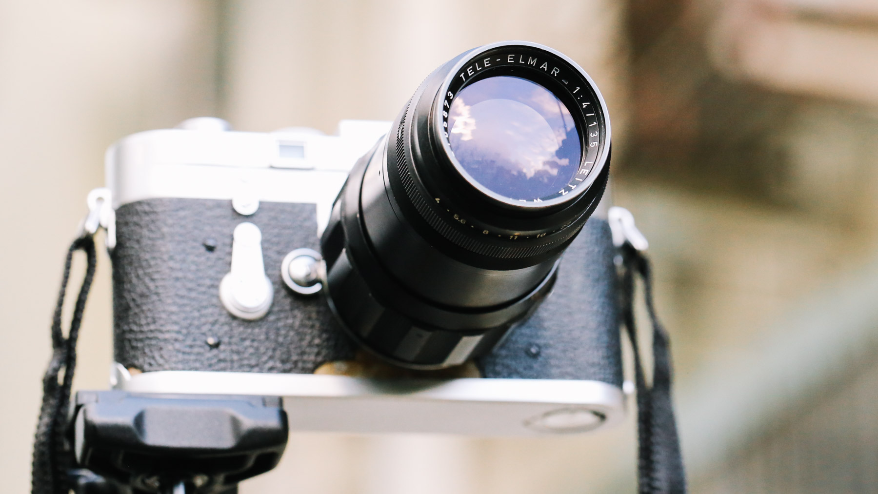 Leitz Tele-Elmar 135mm f/4 – Leica's Secret Sonnar - Casual Photophile