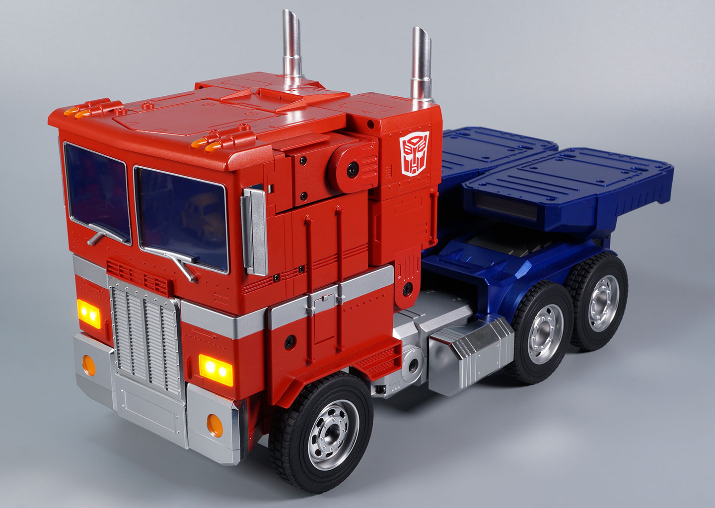 レビュー：Robosen フラッグシップ オプティマスプライム（英語版