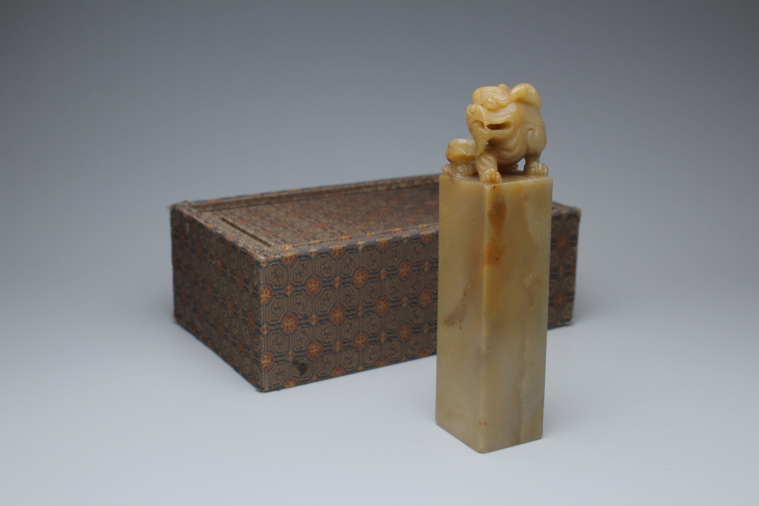 骨董品 天然石 細密彫刻 寿山石 印材印鑑 篆刻 中国美術 天然石 細密