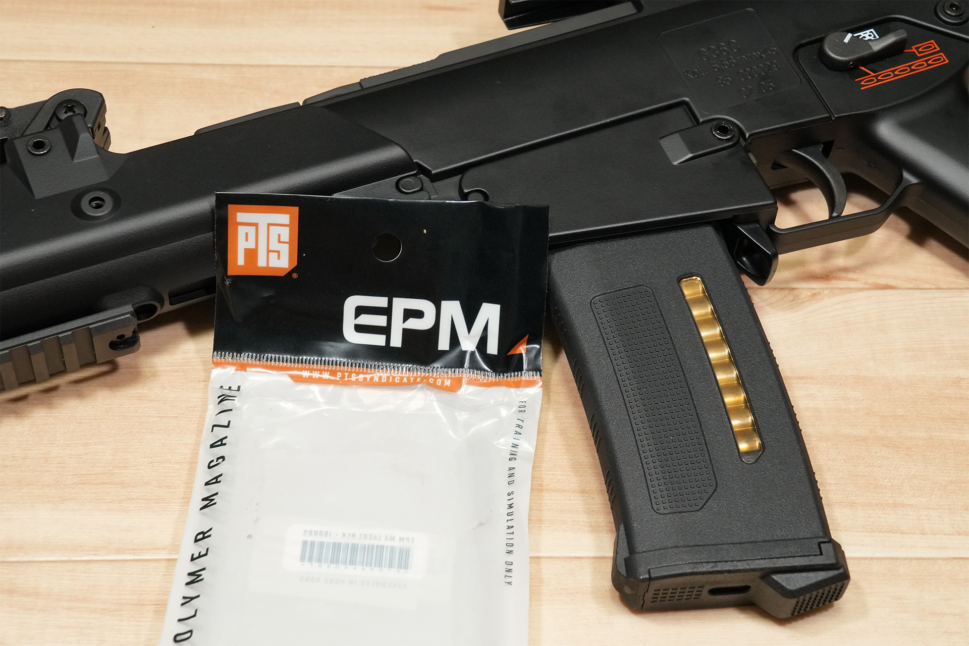 東京マルイ P90 PLUS マガジン合計3本マガジンポーチ付