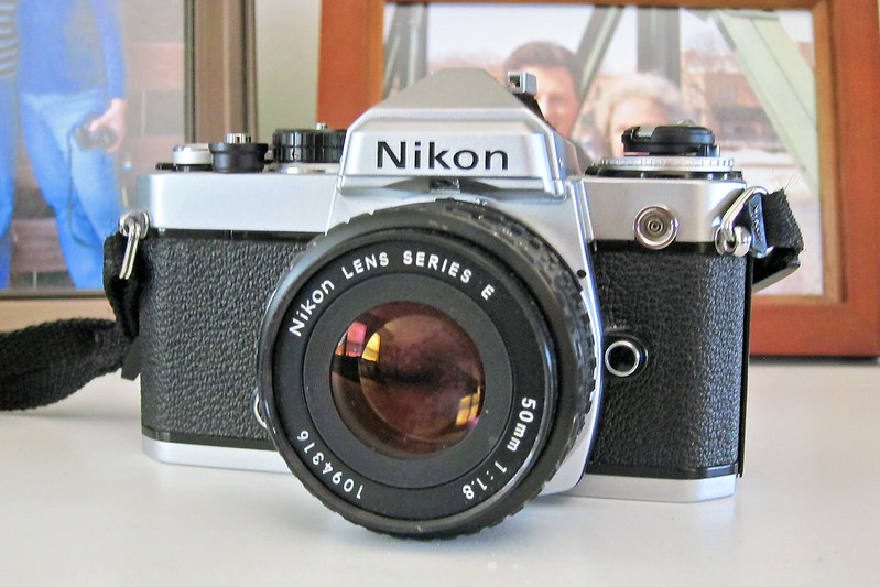 Nikon FE - Down the Road