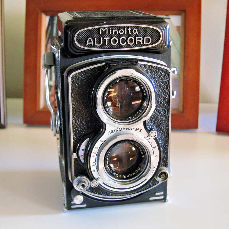 Minolta Autocord - Down the Road