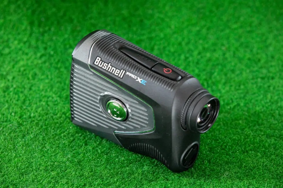 ブッシュネル PRO XE ゴルフ 距離計 Amazon.co.jp: Bushnell Pro XE