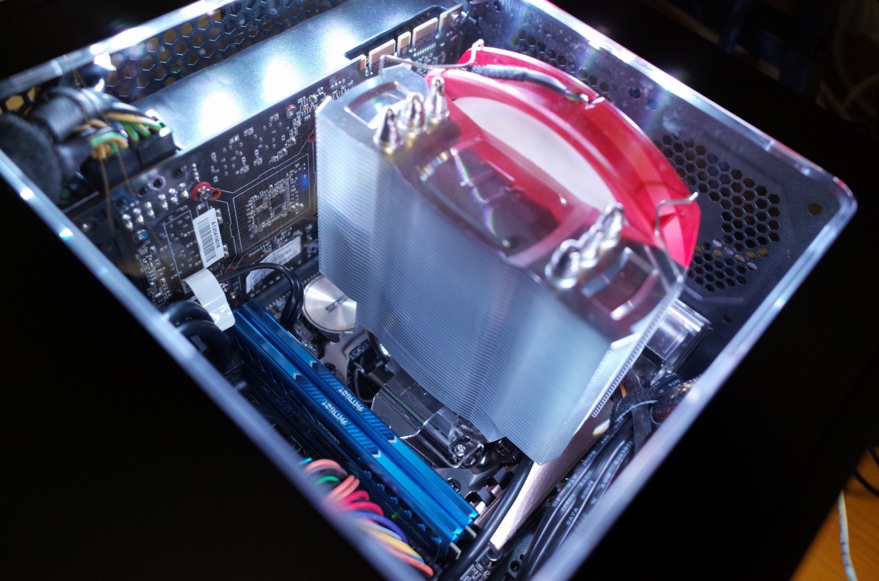 Mini-ITXでメインマシンを組みました -Intel Core i7 4790KとAsus Z97I