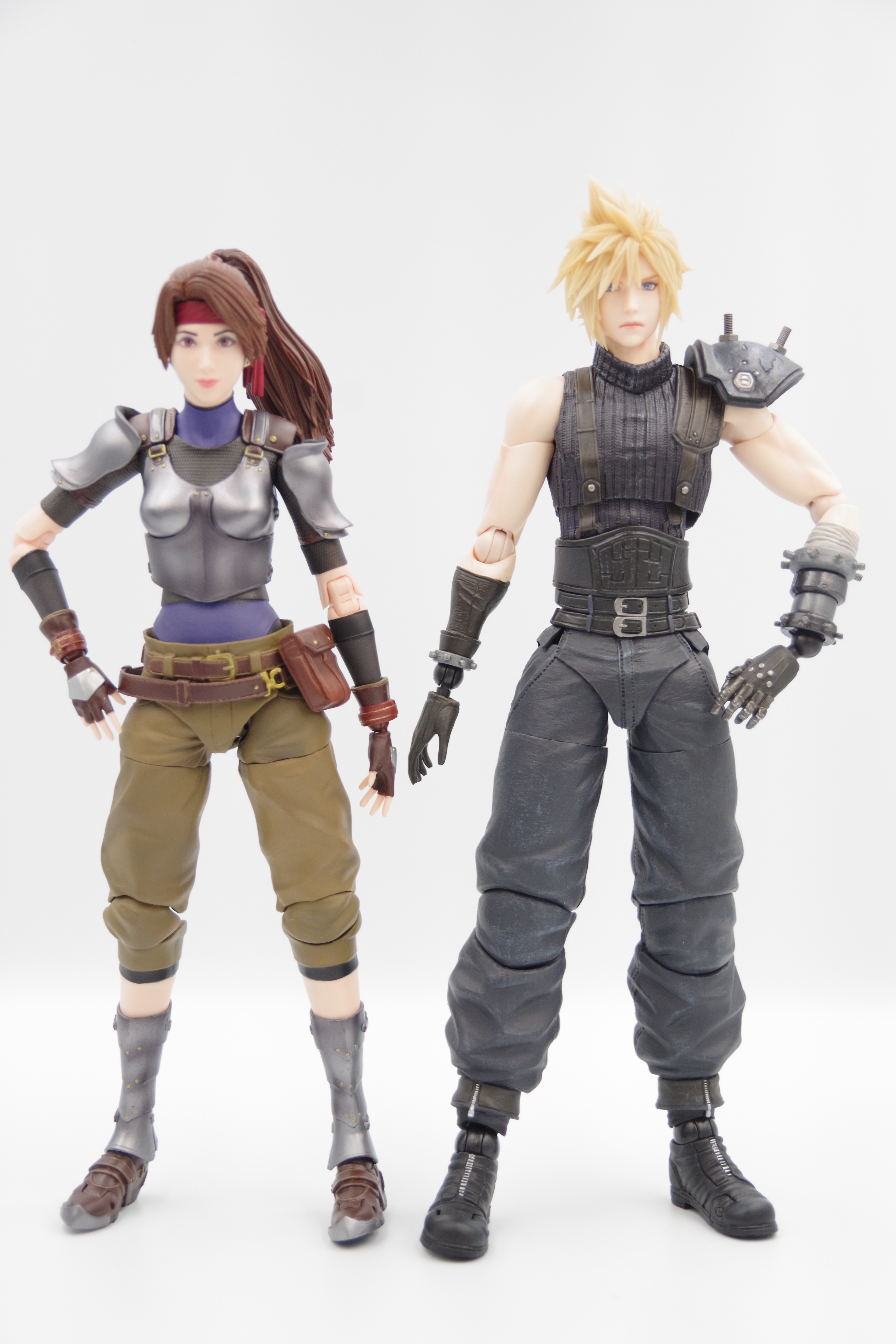 ファイナルファンタジーVII リメイク PLAY ARTS改 ジェシー＆バイクSET