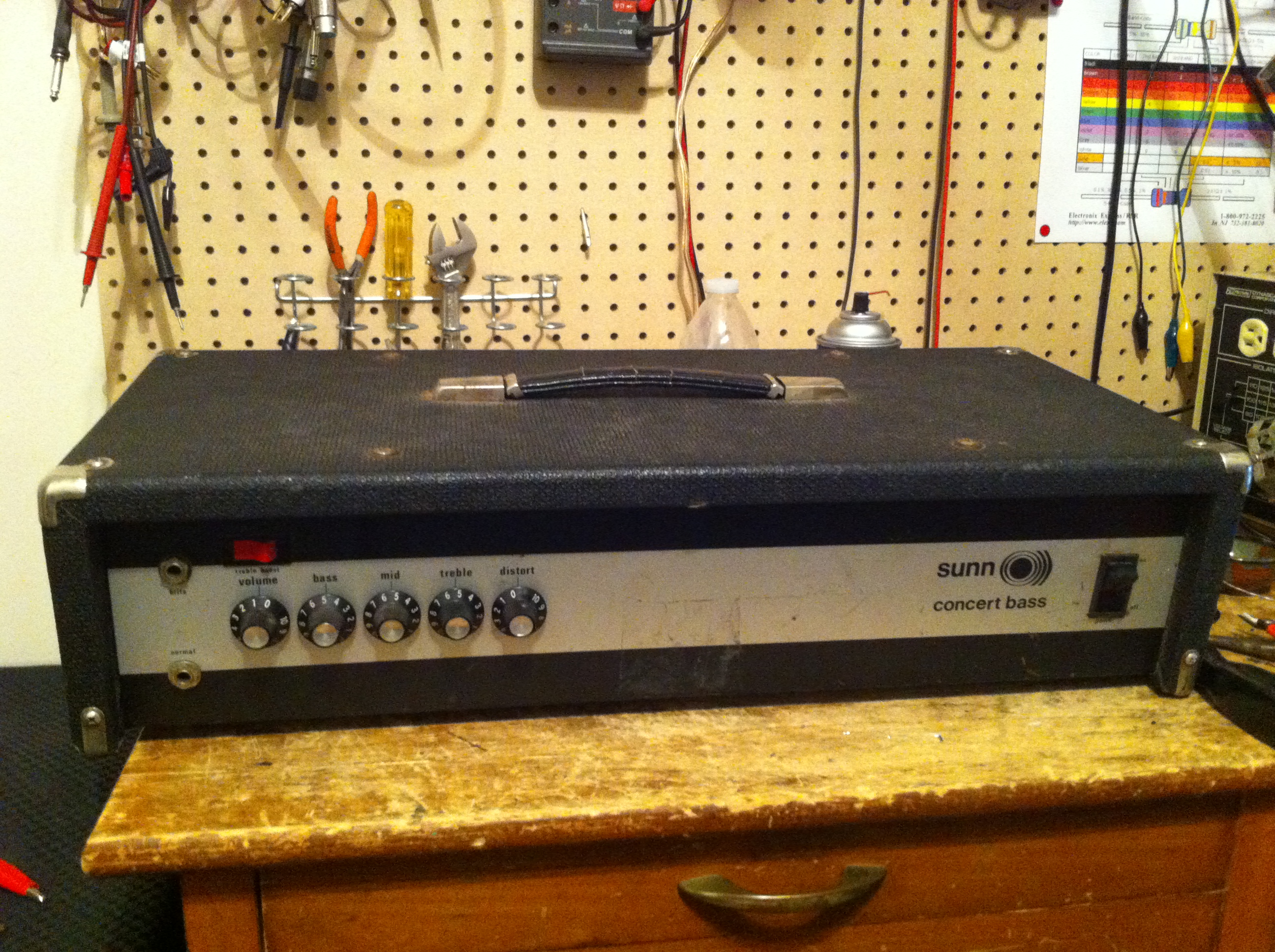 sunn concert bass ベース用アンプ sunn concert bass ベース用アンプ
