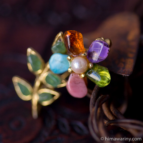 Swoboda スワボダ-天然石-ビタミンキャンディ・フラワー・ブローチ