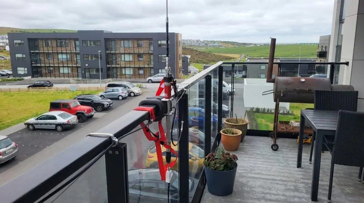 2025年版】アパマンハム必見！ベランダアンテナ設置完全ガイド｜種類