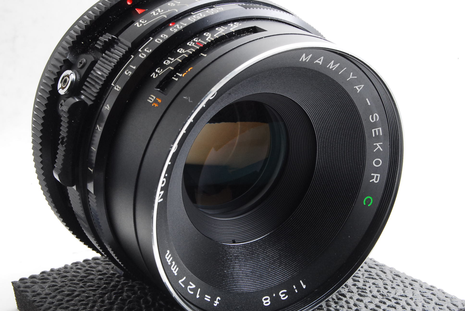 Mamiya K/L 90mm f3.5 内部小カビ？汚れ？あり Mamiya KL 90mm F3.5 L