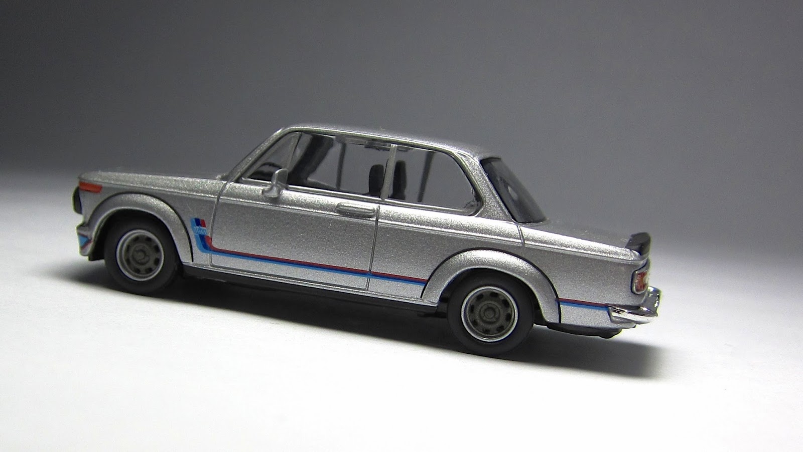 Model of the Day: Kyosho BMW 2002 Turbo… – LamleyGroup