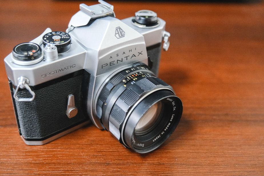 フィルムカメラ 整備済 完動品 Pentax SPF + f/1.8 L219 中古フィルム