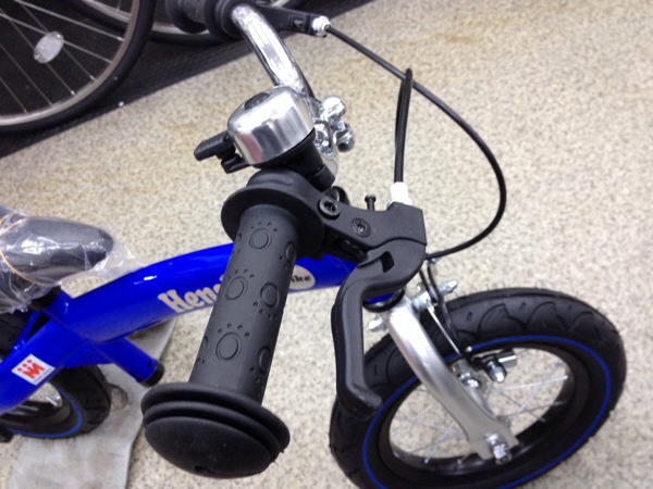 Henshin Bike へんしんバイク 自転車 キックバイク スタンド付 青