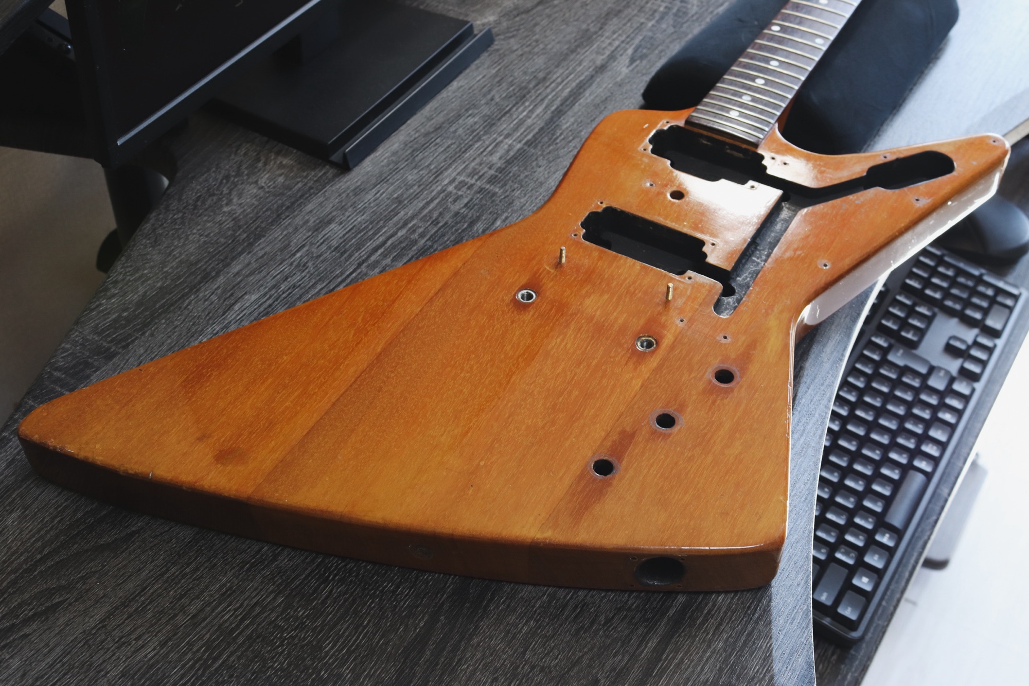 リフィニッシュ（再塗装） – 楽器製作所RMI