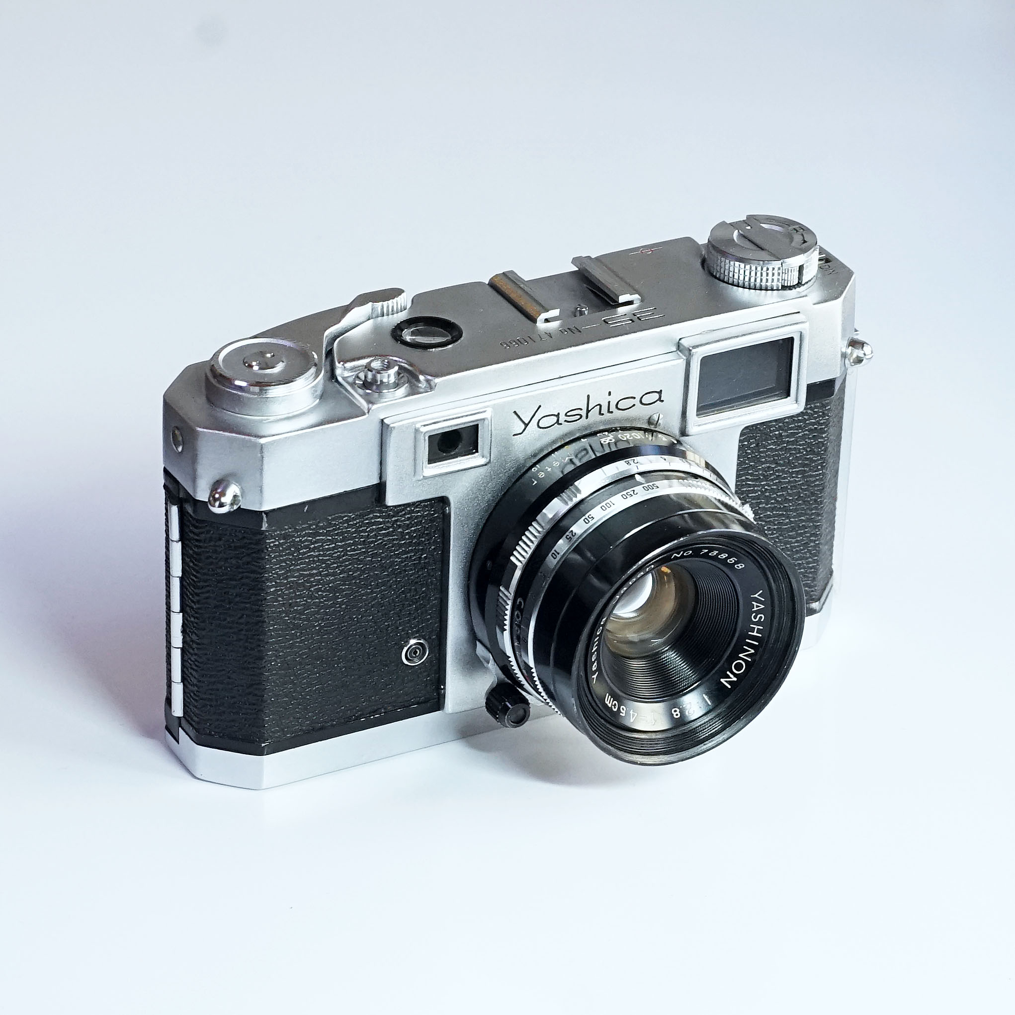 YASHICA 35 ¥9,800（中古 フィルムカメラ 35mm レンジファインダー