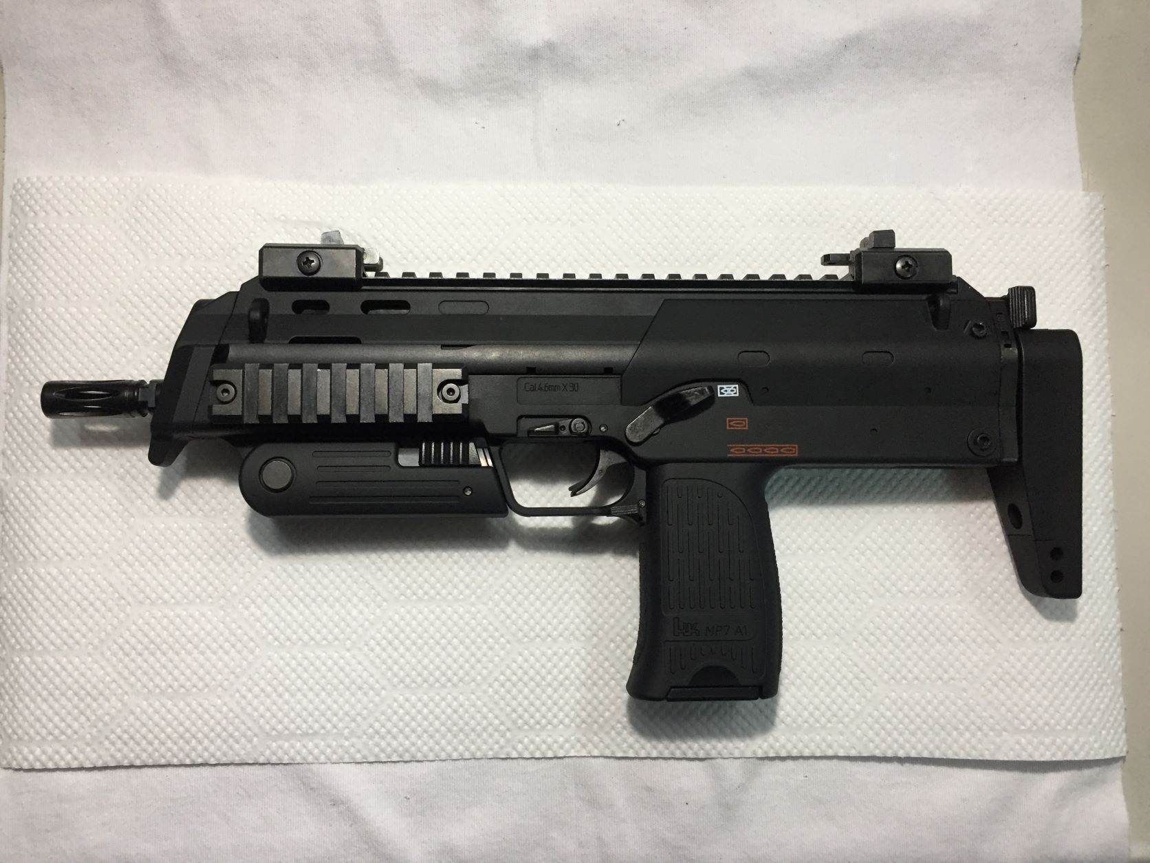 値下げしました」東京マルイ ガスブローバック MP7