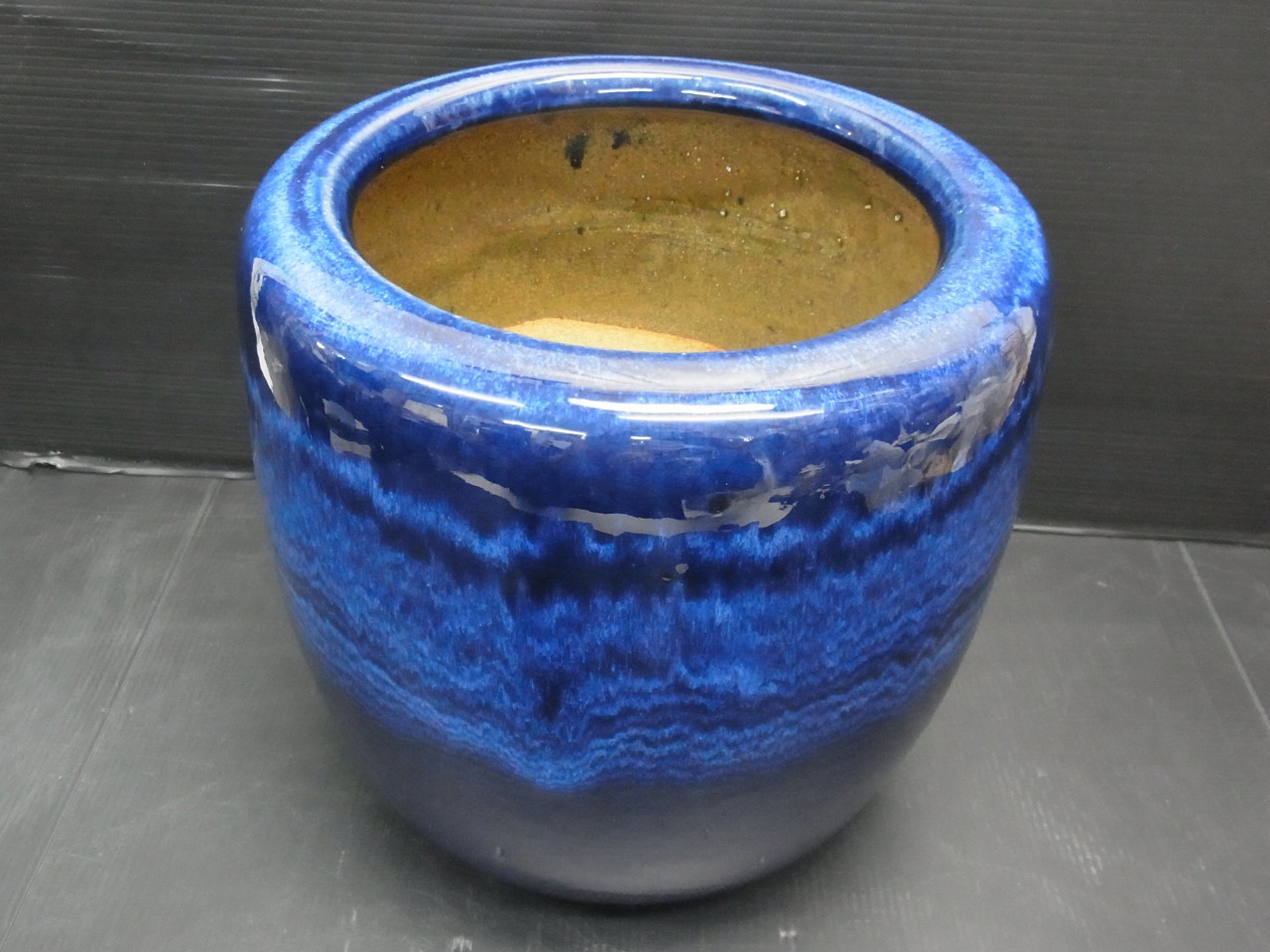 昭和レトロ 縦長火鉢 時代物 立ち火鉢 手あぶり 陶器 高さ約63