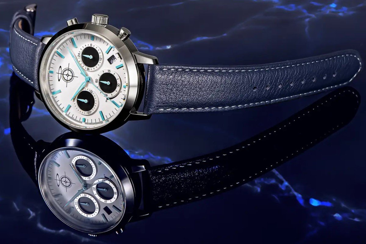 ブルーアーカイブ先生モデルオリジナルソーラーウォッチ限定特典付き