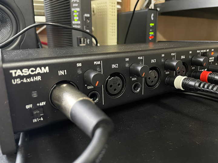 オーディオインターフェイス】TASCAM US-4×4の基本的な接続設定例