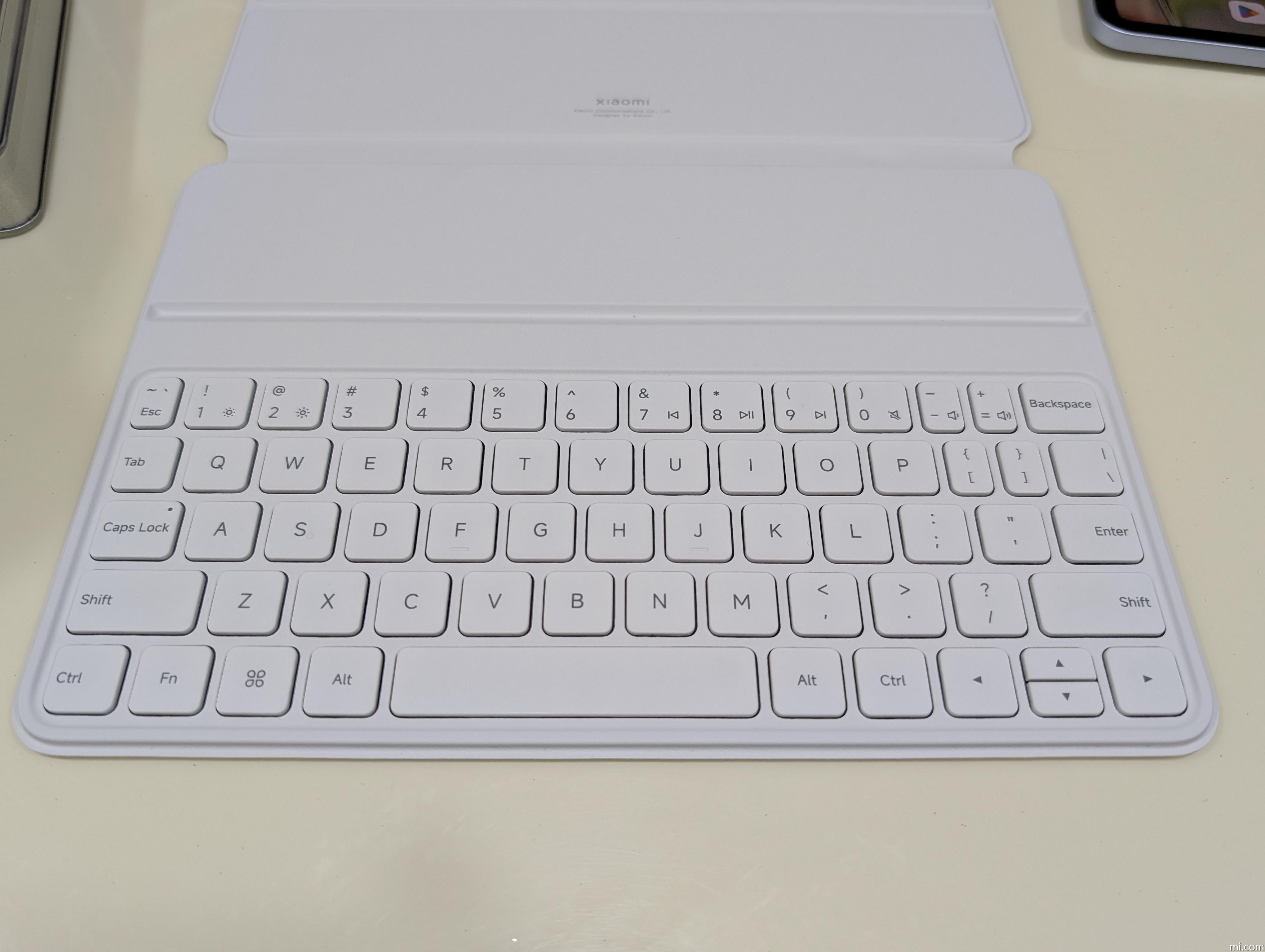 キーボード Xiaomi Pad 7/Pad7 Pro Keyboard White Amazon.co.jp