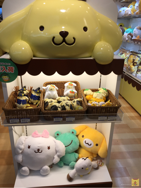 新品レア】ポムポムプリン マカロン 名古屋プリンカフェ マスコット