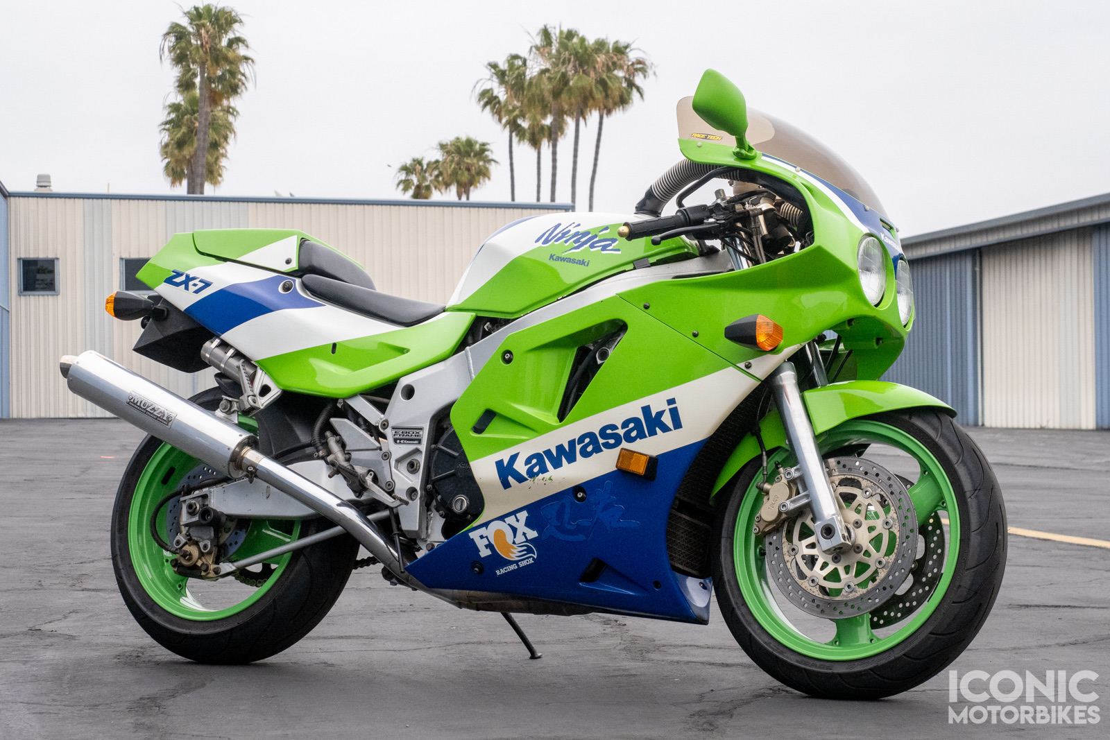 ハイランダー 1990 Kawasaki Ninja ZX-7 H2 – Iconic Motorbike Auctions