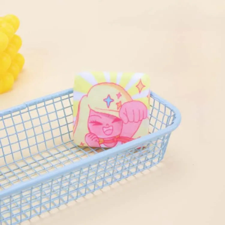 ふわふわ缶バッジ（スクエア） - idworld