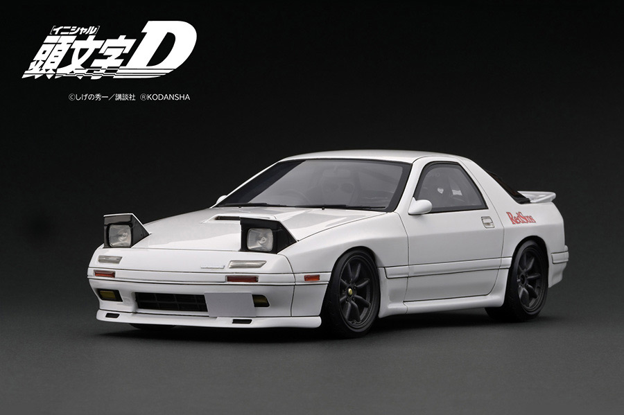 AUTOart 1/18 マツダ アンフィニ RX-7 新劇場版 頭文字D Amazon | AUTOart