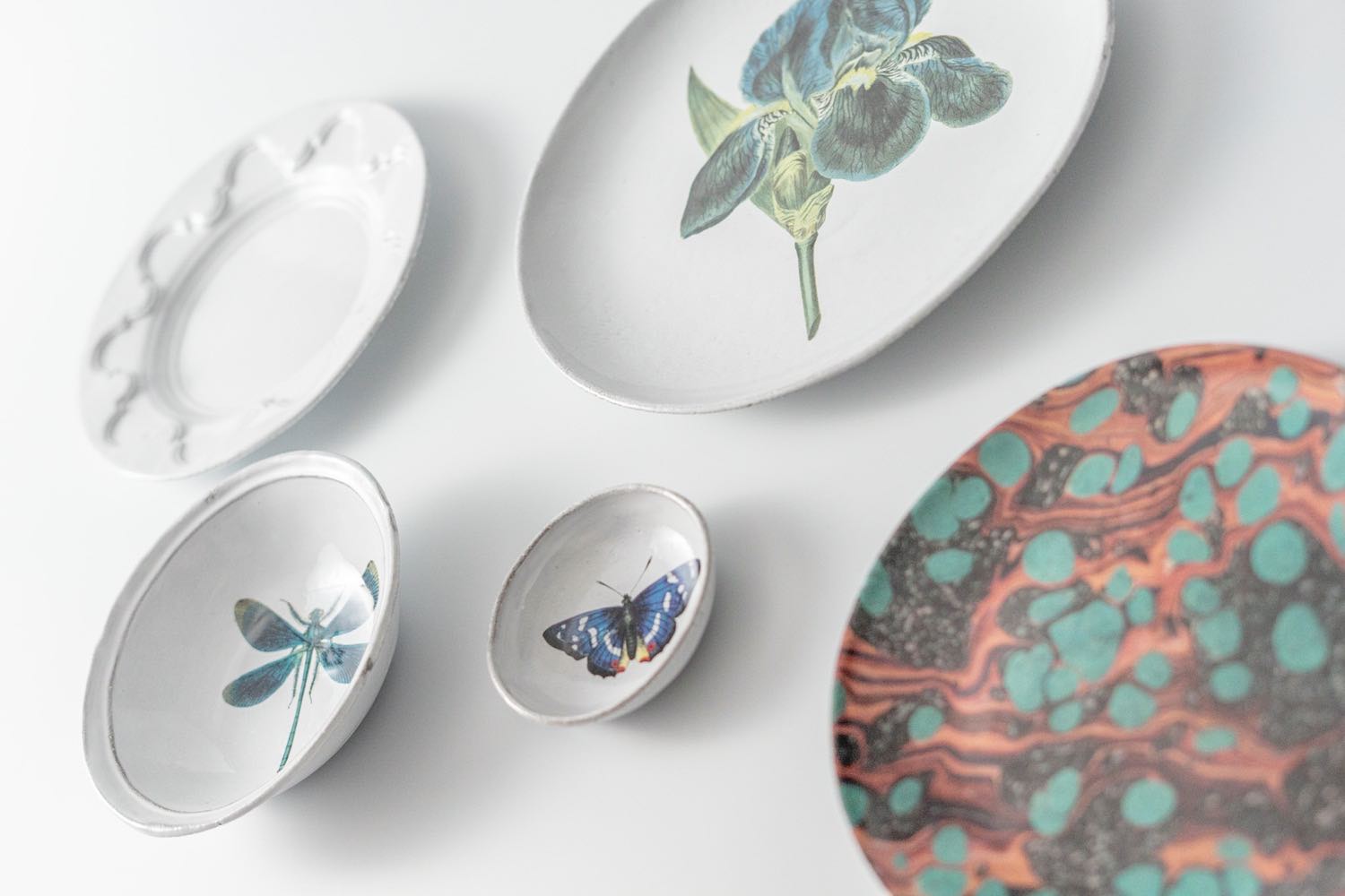 アスティエドヴィラット ジョンデリアン プレート 【公式通販】